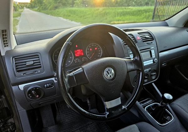 Volkswagen Golf cena 11300 przebieg: 195000, rok produkcji 2007 z Czarna Woda małe 352